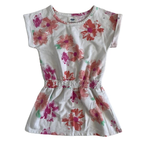 Old Navy Other - ✨5/$15✨ Old Navy floral top size 5T